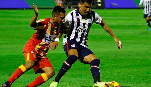 Alianza Lima y Atlético Grau son los respectivos campeones de la Liga 1 y la Liga 2. Foto: Liga de Fútbol Profesional.