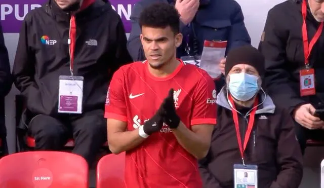 Luis Díaz debutó con los reds en la semana que fue fichado. Foto: captura/FA Cup