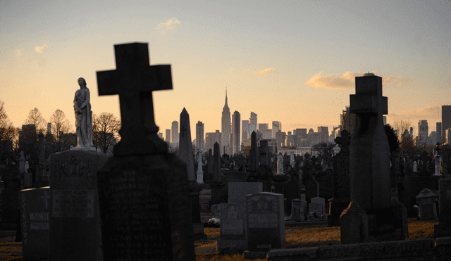 Los cementerios suelen estar asociados a la muerte o a eventos paranormales. Foto: AFP