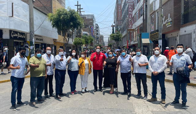 Ministro Sánchez se reunió con empresarios textiles de Gamarra. Foto: Mincetur