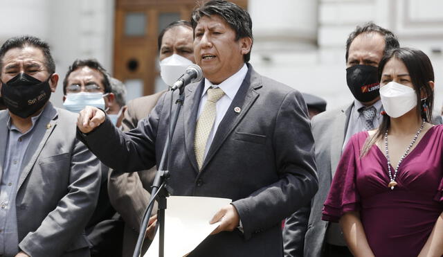 Cerrón comentó que Perú Libre presentará una moción de censura contra María del Carmen Alva. Foto: La República