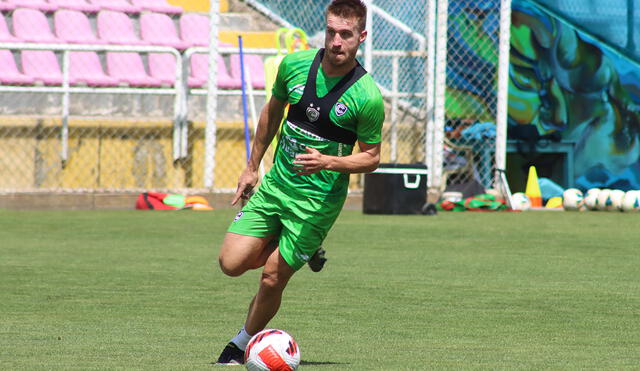 Carando listo para aportar su cuota de goleador en Cienciano Foto: Club Cienciano