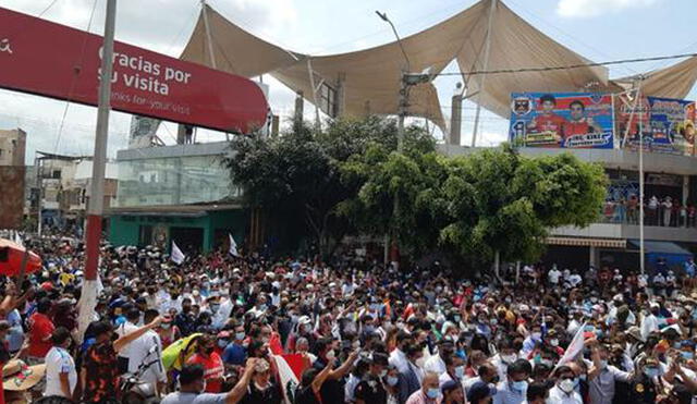 La reapertura tuvo lugar tras una ceremonia en el Centro Binacional de Atención en Frontera (Cebaf). Foto: Noticias Piura