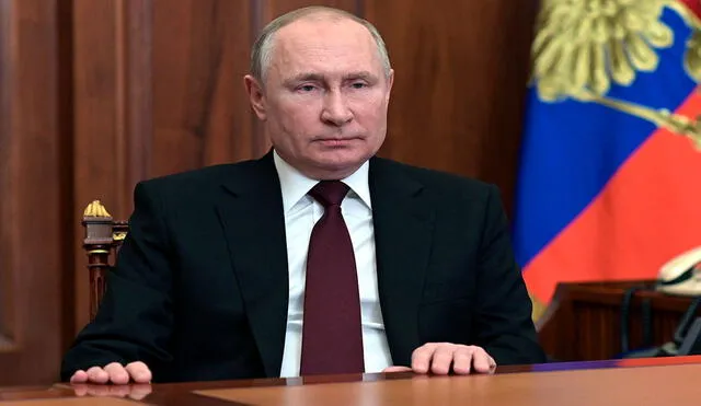 Vladimir Putin habló durante casi una hora luego de su polémica decisión de reconocer la soberanía de las regiones prorrusas situadas al este de Ucrania. Foto: Sputnik/AFP