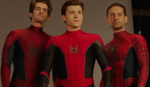 Marvel reveló nuevas imágenes de Spider-Man: no way home donde se ve a Tom Holland, Tobey Maguire, Andrew Garfield, Alfred Molina, Jamie Foxx y Willem Dafoe riendo en el set. Foto: Marvel Studios