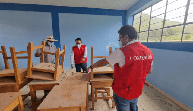 Los auditores constataron el mal estado del colegio. Foto: Contraloría