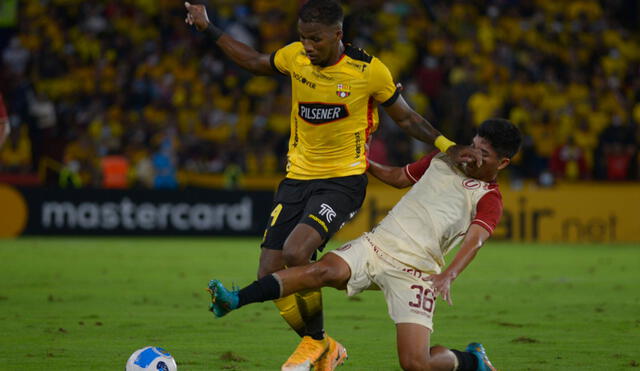 Barcelona SC se impuso en la ida por 2-0 ante Universitario. Foto: EFE