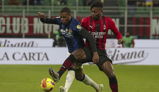 AC Milan e Inter juegan en San Siro por semifinales de la Copa Italia. Foto: EFE