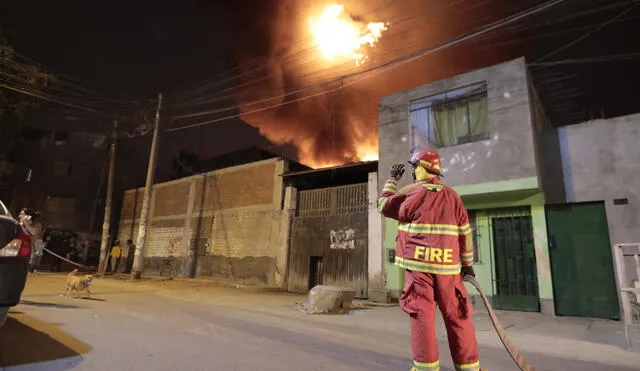 La fabrica se ubica en la cuadra 4 del jirón Los Pinos, SJL. Foto: Gerald Suarez/La República