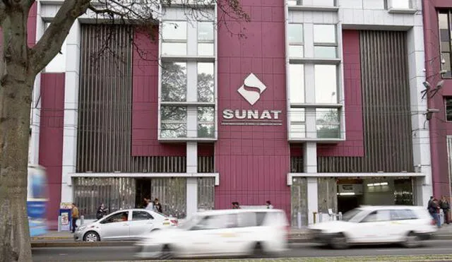 La Sunat es la entidad encargada de realizar la devolución de oficio. Foto: La República
