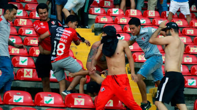 Anderson Santamaría estuvo presente en el Querétaro vs. Atlas. Foto: AFP