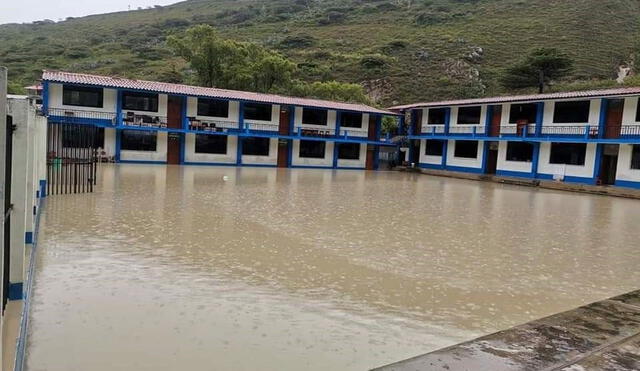 Según el COEN, las escuelas pueden ser recuperadas con miras al inicio del año escolar 2022. Foto: COER Cajamarca.