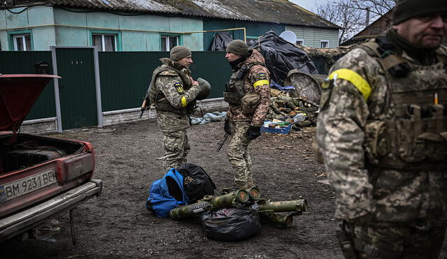 Ucrania mantiene su defensa y las autoridades sostienen que derrotarán a Rusia. Foto: AFP