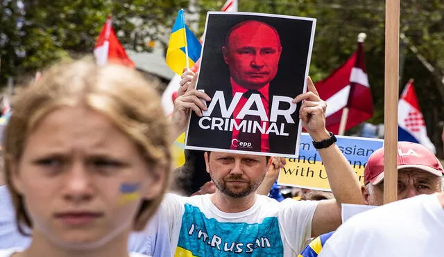 En múltiples países del mundo han protestado contra Vladimir Putin por su decisión de invadir Ucrania. Foto: EFE