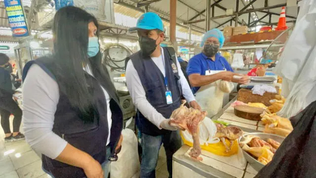 Inspectores verificaron buen estado de carne en Mercado Palermo. Foto: MPT