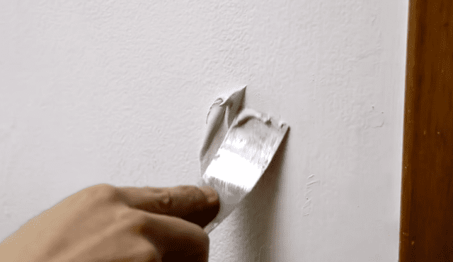 Cómo tapar agujeros pequeños de la pared y que elementos puedo utilizar