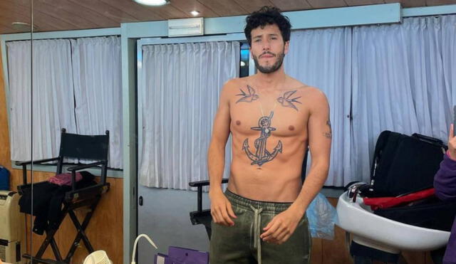 Sebastián Yatra compartió una foto desnudo en el set de "Érase una vez… pero ya no", la nueva serie musical de Netflix. Foto: Instagram