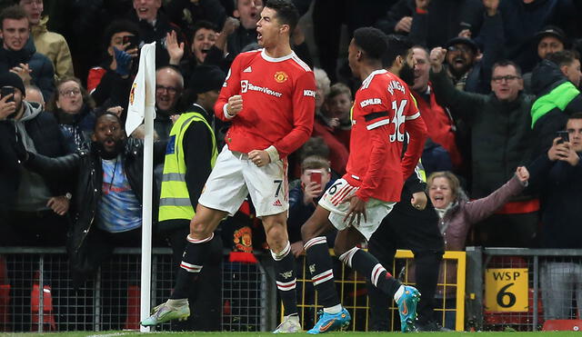 Cristiano Ronaldo hizo historia con su triplete para Manchester United. Foto: AFP