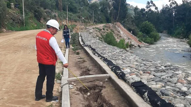 Auditores de la Contraloría identifican deficiencias en defensas ribereñas del río Santa. Foto: Contraloría