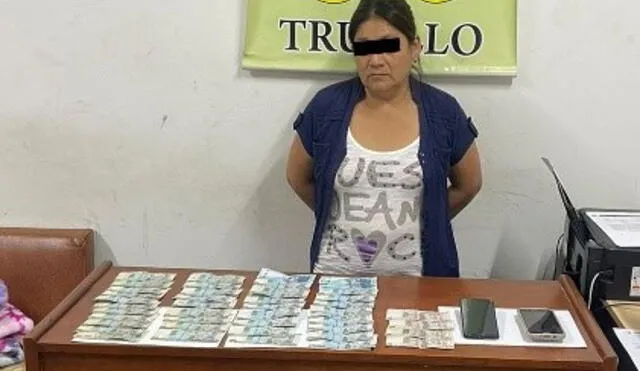 En casa de la mujer se encontró parte del dinero sustraido. Foto: PNP