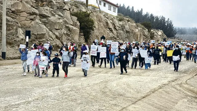 Reacción. Familias de trabajadores de minera protestaron. Foto: La República