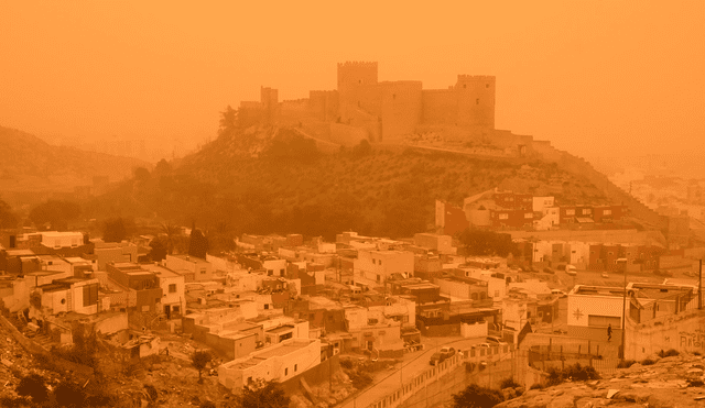 Zonas de España han despertado con cielos anaranjados. Esta situación ha empeorado la calidad de aire. Foto: Antena3