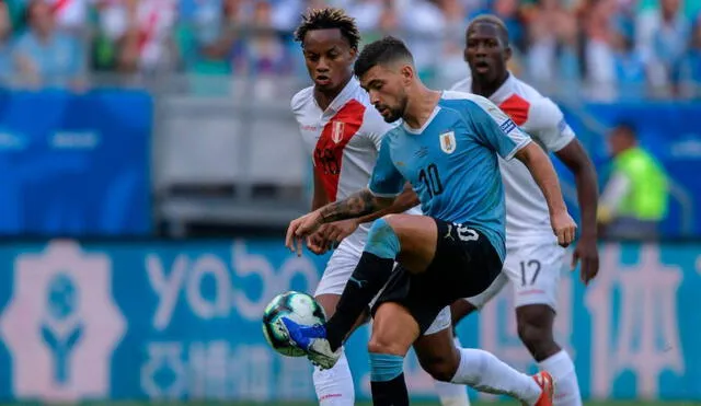 Perú y Uruguay se verán las caras en el estadio Centenario de Montevideo. Foto: AFP