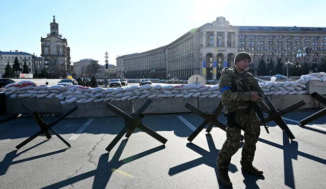 Kiev continúa resistiendo las agresiones rusas. Foto: AFP