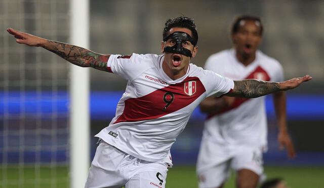 Lapadula ocupó el lugar de Paolo Guerrero en la Bicolor debido a su lesión a la rodilla. Foto: AFP