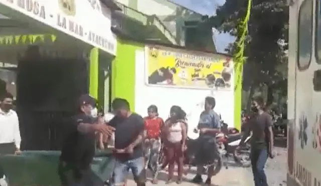 La intoxicación masiva habría sido causada por golosinas que compartieron los alumnos del tercero de secundaria. Video: captura de Canal N