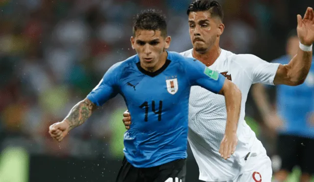 Lucas Torreira juega en la Fiorentina de la Serie A. Foto: AFP