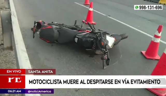 Joven fallece en la vía Evitamiento a causa de un despiste de su motocicleta. Foto: captura América Televisión