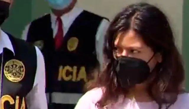 Alexandra Oré Morales, alias 'Viuda negra', tiene antecedentes por robo agravado. Foto: América