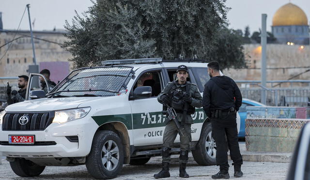 Fuerzas de la seguridad en Israel resguardan la zona. Foto: AFP