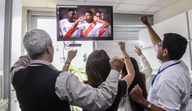 Aumentar tu ancho de banda podría reducir el retraso de la transmisión para este Perú vs. Uruguay. Foto: Andina