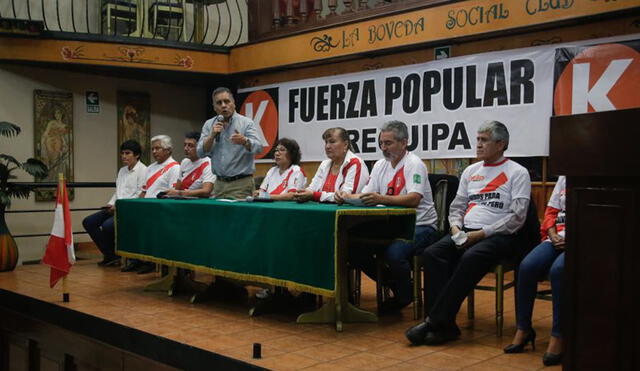 Los fujimoristas se presentaron en una conferencia de prensa. Foto: La República/Rodrigo Talavera