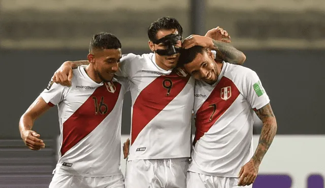 La selección peruana define su clasificación al repechaje ante Paraguay. Foto: EFE