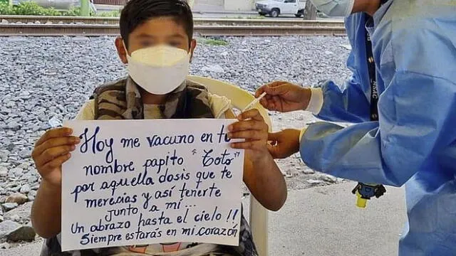 Diego M.Z. , por medio de un cartel, dedicó un mensaje a su abuelito Toto. Foto: Geresa