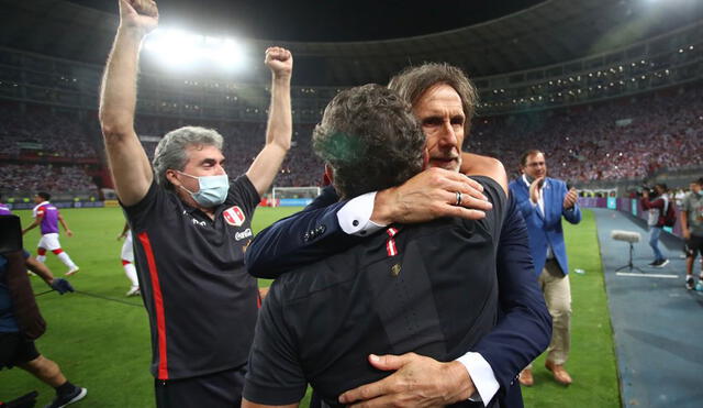 Perú ganó 2-0 a Paraguay en el Estadio Nacional y está cerca de clasificar a su segundo Mundial. Foto: FPF