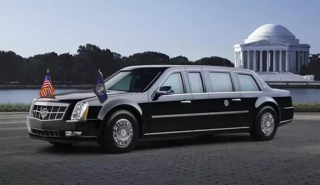 La 'Bestia' cuenta con la caravana presidencial más segura del planeta. Foto: Expansión