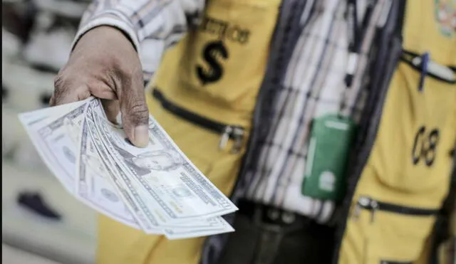 Conoce a cuánto cotiza el precio del dólar hoy,  jueves 31 de marzo. Foto: LR/ Jhon Reyes Mejia