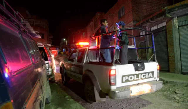 Las primeras investigaciones señalaron que el hombre recogió a la mujer que vivía en Cochabamba para que ambos viajen a La Paz. Foto: AFP/referencial