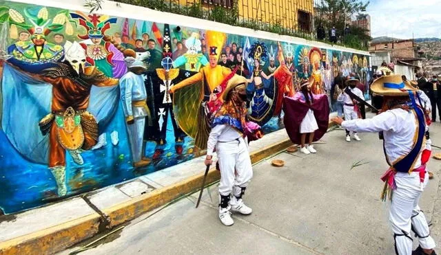 Se trata de muestras de arte que reflejan las actividades propias de esta región, afirmó el alcalde de Cajamarca, Andrés Villar. Foto: Eduard Lozano