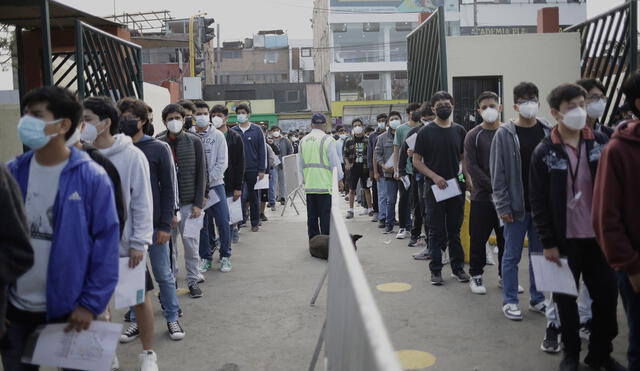 Examen de admisión para el examen de San Marcos. Foto: La República