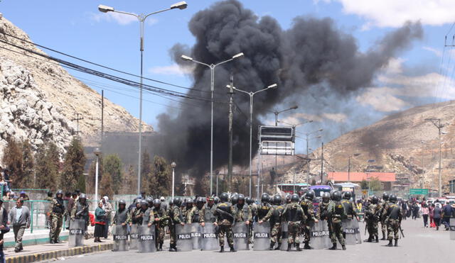 Manifestaciones se han intensificado en los últimos días. Las carreteras de distintas partes del Perú siguen con tránsito interrumpido, pero Junín concentra más tramos bloqueados. Foto referencial: La República