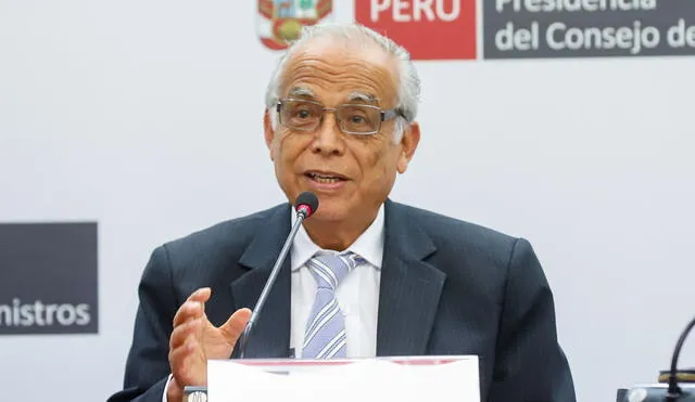 Aníbal Torres justificó que el presidente Pedro Castillo no firmara la derogatoria del toque de queda implementado para el último martes 5 de abril. Foto: PCM