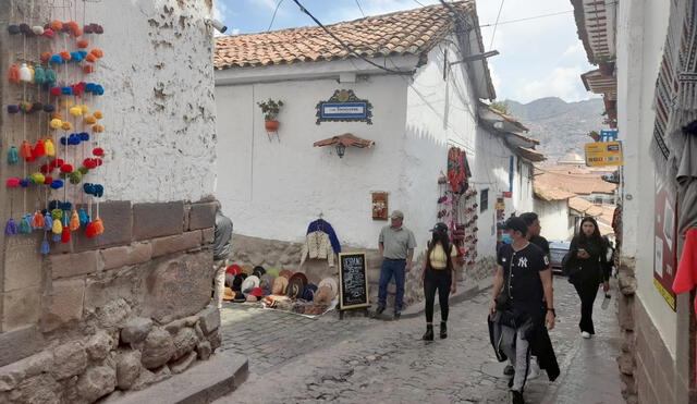 Cusco. Existe preocupación entre los comerciantes y empresarios de la calle San Blas. Foto: URPI/Luis Álvarez