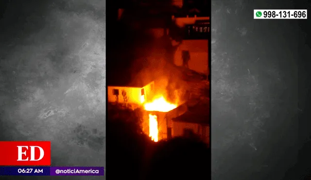 Esta madrugada. Incendio consume vivienda en Barranco. Foto: América