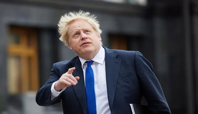 Boris Johnson indicó que la meta es "detener a los viles traficantes". Foto: EFE