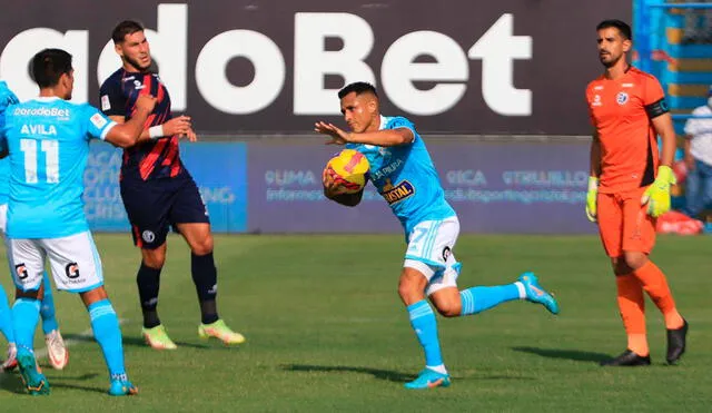 Cristal juega en el Alberto Gallardo ante Muni. Foto: Liga de Fútbol Profesional
